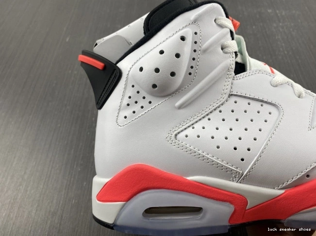 Rep LUCY Retro (2014) 384664-123 Infrared White Jordan 6 0720